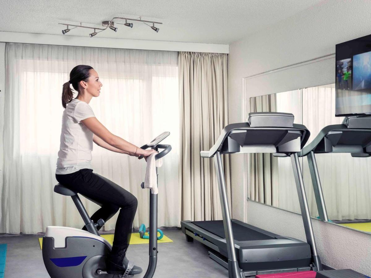 Mercure Paris Le Bourget Aeroport Ле Блан-Менил Екстериор снимка