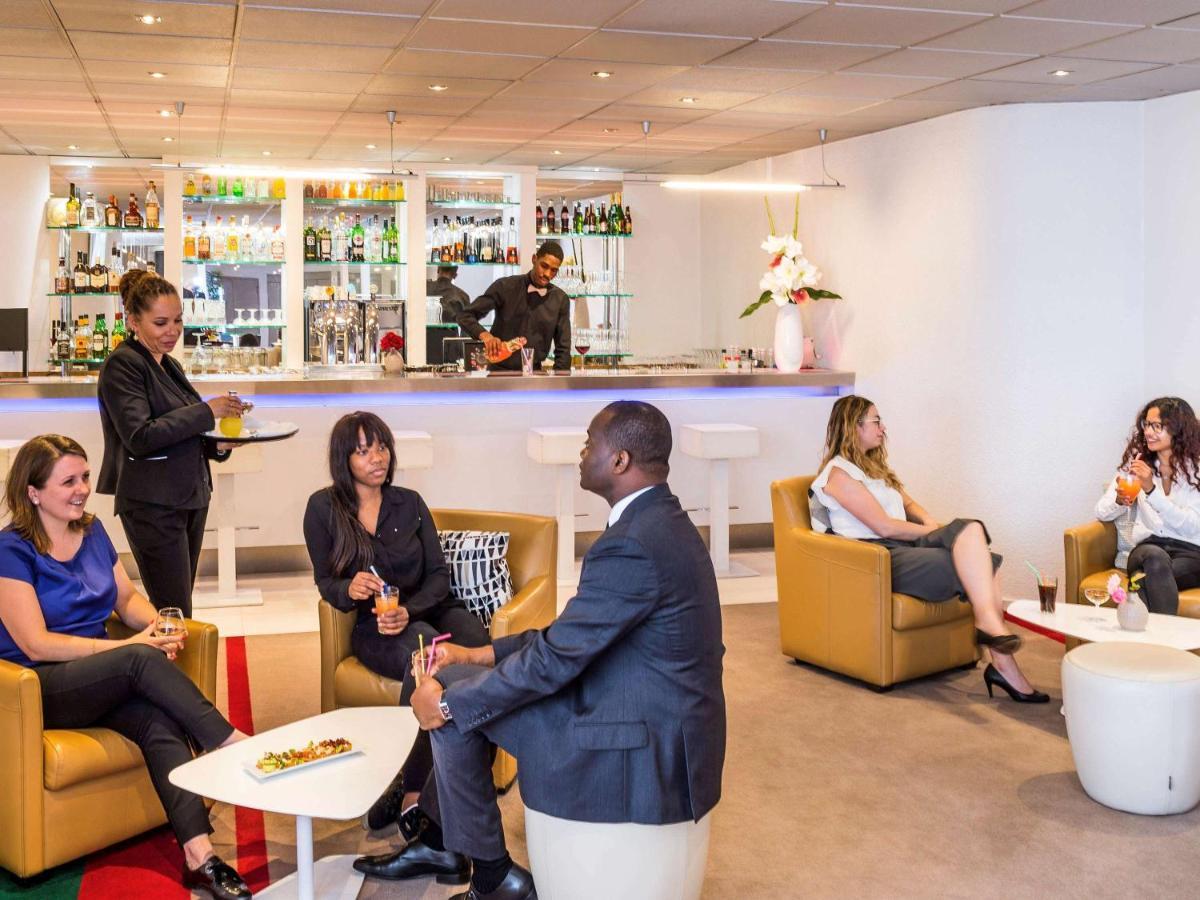 Mercure Paris Le Bourget Aeroport Ле Блан-Менил Екстериор снимка