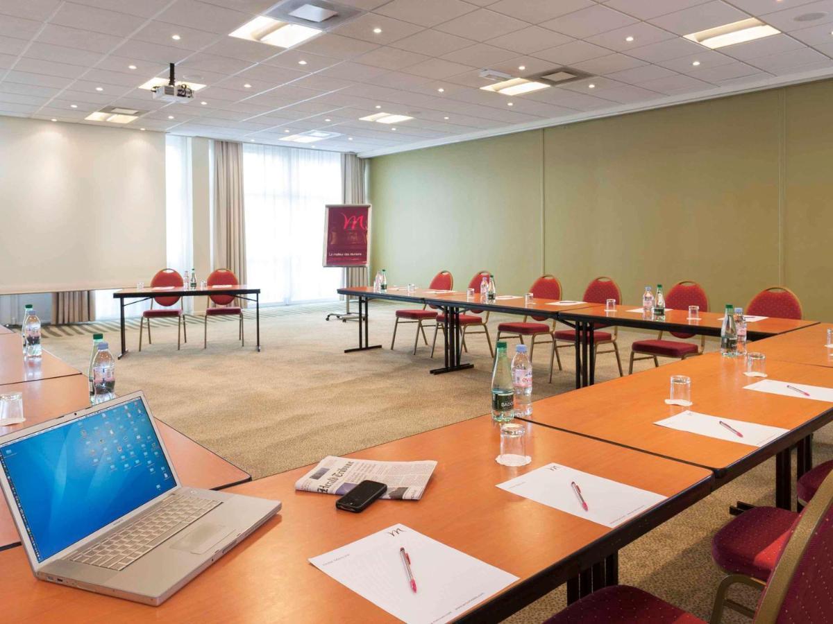 Mercure Paris Le Bourget Aeroport Ле Блан-Менил Екстериор снимка